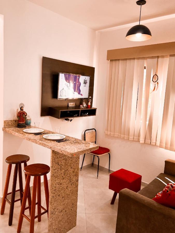 Kitnet Stl. Centro Apartment